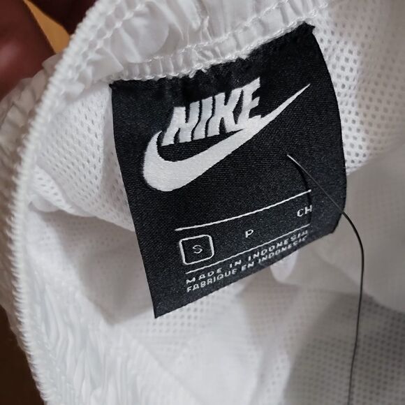 Nike Sportswear NSW Agassi Vibes Women's Casual Shorts White Black DM8302 100 - Picture 10 of 13